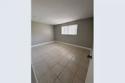 850 E Commercial Blvd #234D, Oakland Park, FL 33334 - Photo 8