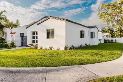 2101 SW 16th Ter, Miami, FL 33145 - Photo 2