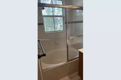 2851 W Prospect Rd #1211, Tamarac, FL 33309 - Photo 4