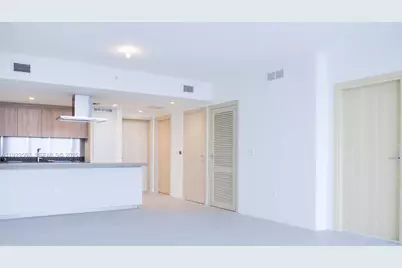 1000 Brickell Plz #3208, Miami, FL 33131 - Photo 8