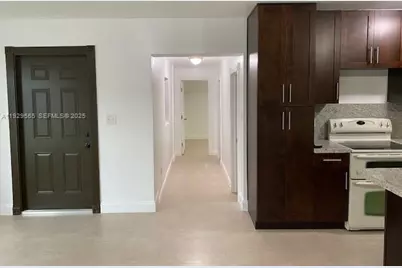 9841 Haitian Dr, Cutler Bay, FL 33189 - Photo 10