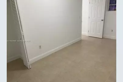 9841 Haitian Dr, Cutler Bay, FL 33189 - Photo 14