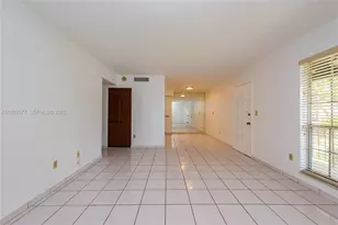 10784 N Kendall Dr, Miami, FL 33176 - Photo 4