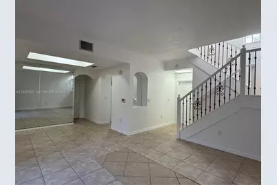 8507 NW 140th Ter #801, Miami Lakes, FL 33016 - Photo 24