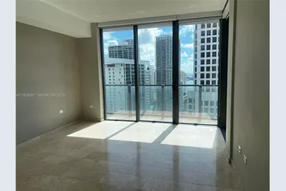 68 SE 6th St #3401, Miami, FL 33131 - Photo 18