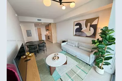 11 NE 6th #2610, Miami, FL 33132 - Photo 4