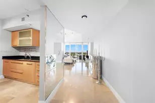 400 Alton Rd, Miami Beach, FL 33139 - Photo 4