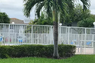 466 NE 210th Cir Terrace, Miami, FL 33179 - Photo 28