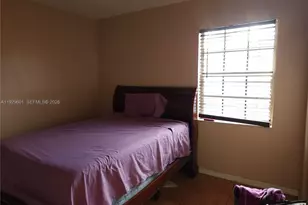 466 NE 210th Cir Terrace, Miami, FL 33179 - Photo 18