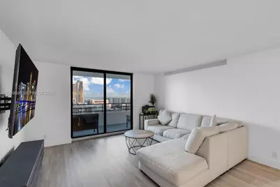 2500 Parkview Dr #2102, Hallandale Beach, FL 33009 - Photo 6