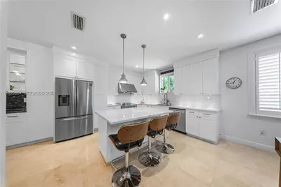 3922 SW 60th Ave, Miami, FL 33155 - Photo 14