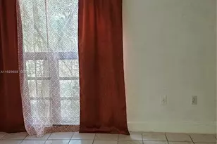 10641 SW 108th Ave, Miami, FL 33176 - Photo 16