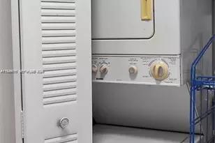 10641 SW 108th Ave, Miami, FL 33176 - Photo 20