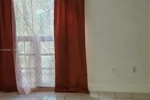 10641 SW 108th Ave, Miami, FL 33176 - Photo 16