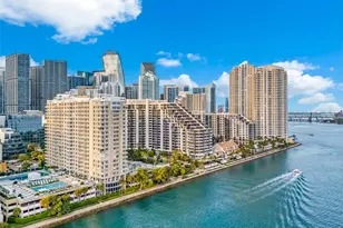 770 Claughton Island Dr, Miami, FL 33131 - Photo 2