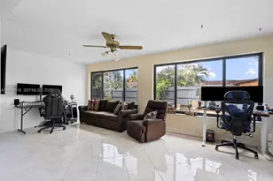 4461 NW 6th St, Plantation, FL 33317 - Photo 18