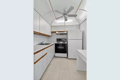 1008 N Farnham  N #1008, Deerfield Beach, FL 33442 - Photo 16