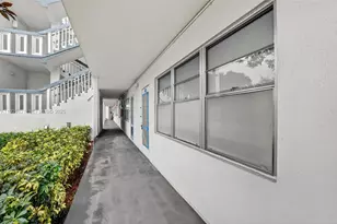 1008 N Farnham N, Deerfield Beach, FL 33442 - Photo 6