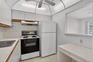 1008 N Farnham N, Deerfield Beach, FL 33442 - Photo 14