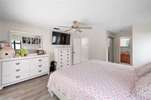 10446 SW 52nd St, Cooper City, FL 33328 - Photo 16