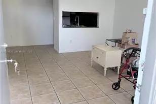 15312 SW 72nd St, Miami, FL 33193 - Photo 2