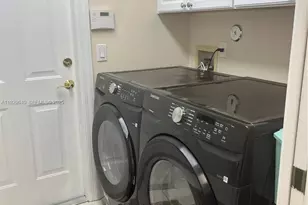 123 Victorian Ln, Jupiter, FL 33458 - Photo 12