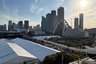 555 NE 15th St, Miami, FL 33132 - Photo 8