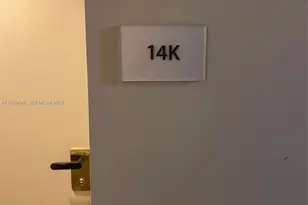 555 NE 15th St, Miami, FL 33132 - Photo 10