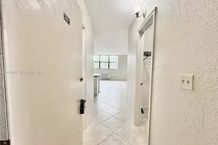 2401 Riverside Dr, Coral Springs, FL 33065 - Photo 2