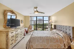 200 Leslie Dr, Hallandale Beach, FL 33009 - Photo 22