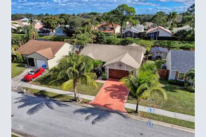 135 Rosewood Cir, Jupiter, FL 33458 - Photo 52