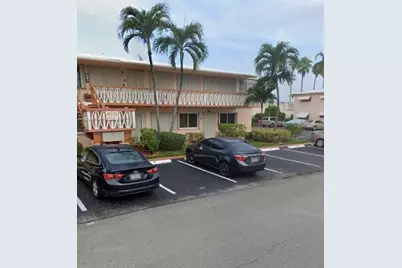 1000 SW 11th Ave #20E, Hallandale Beach, FL 33009 - Photo 1