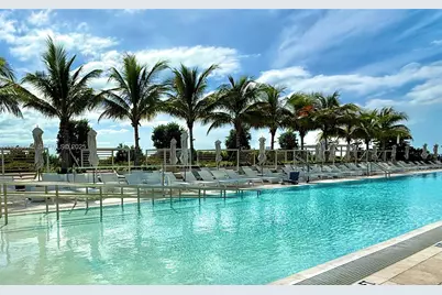 580 72nd St #711, Miami Beach, FL 33141 - Photo 16
