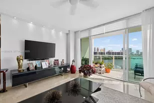 3330 NE 190th St, Aventura, FL 33180 - Photo 14