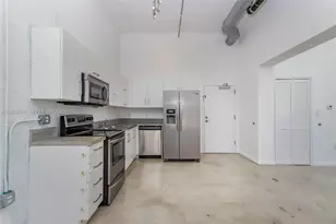 444 NE 30th St, Miami, FL 33137 - Photo 4