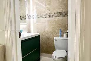 16565 NE 26th Ave, North Miami Beach, FL 33160 - Photo 34