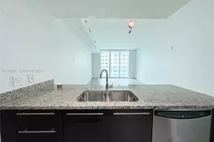951 Brickell Ave, Miami, FL 33131 - Photo 8