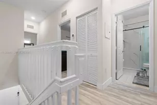 3272 W 92nd Pl, Hialeah, FL 33018 - Photo 16