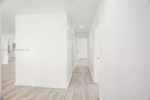 5223 Monroe St, Hollywood, FL 33021 - Photo 22