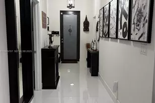 32308 SW 196th Ave, Homestead, FL 33030 - Photo 2