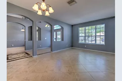 10907 Australian Pine Dr, Riverview, FL 33579 - Photo 10