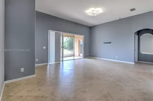 10907 Australian Pine Dr, Riverview, FL 33579 - Photo 14