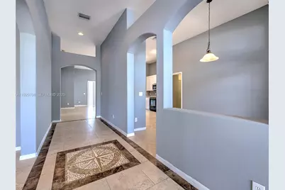 10907 Australian Pine Dr, Riverview, FL 33579 - Photo 8