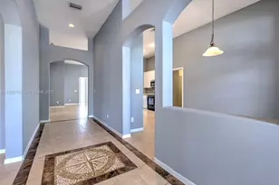 10907 Australian Pine Dr, Riverview, FL 33579 - Photo 8