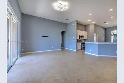 10907 Australian Pine Dr, Riverview, FL 33579 - Photo 16