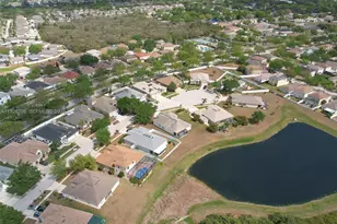 10907 Australian Pine Dr, Riverview, FL 33579 - Photo 52