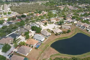 10907 Australian Pine Dr, Riverview, FL 33579 - Photo 48