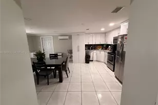 545 NW 136th St, North Miami, FL 33168 - Photo 10