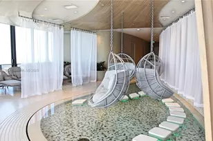 1000 Brickell Plaza, Miami, FL 33131 - Photo 10