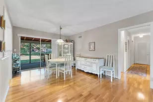 8345 SW 98th St, Miami, FL 33156 - Photo 8